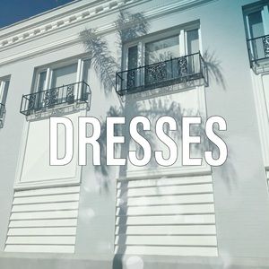 DRESSES - Make me an offer!